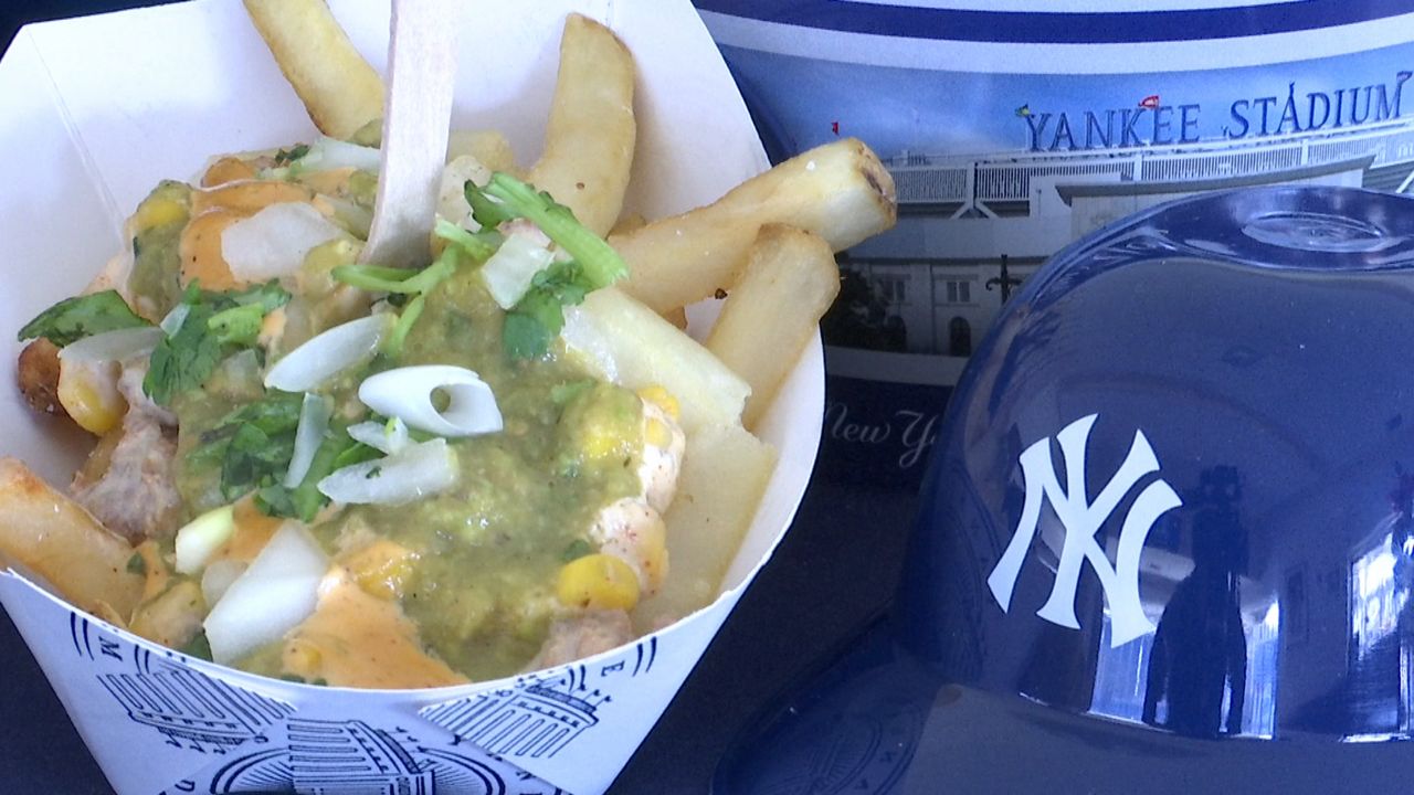 Habrá nuevos platillos en el menú del estadio de los Yankees