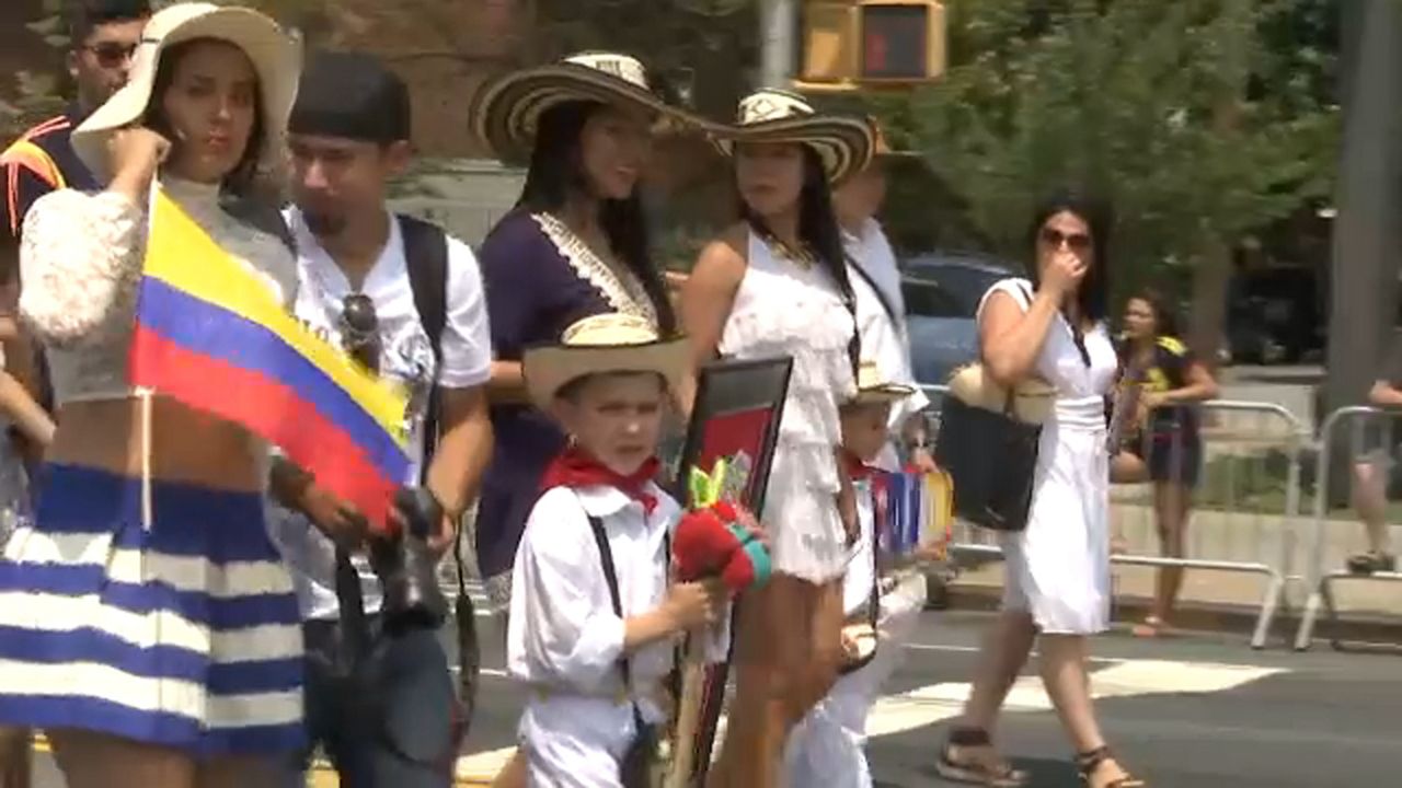 Inician festejos por la independencia colombiana