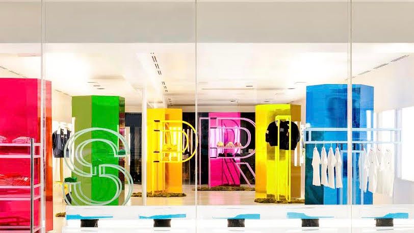 ESPRIT clothing brand Robertson shopping pop-up '80s