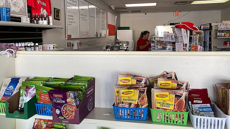 Florida business sends aid to Poland during Ukraine crisis - Vimarsana News