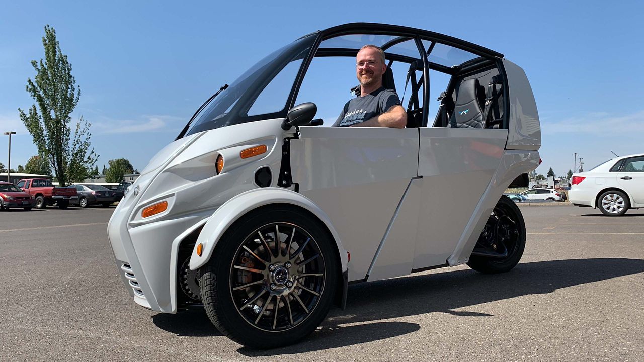 2 And 3 Wheel Electric Vehicles - Lucky Maribelle