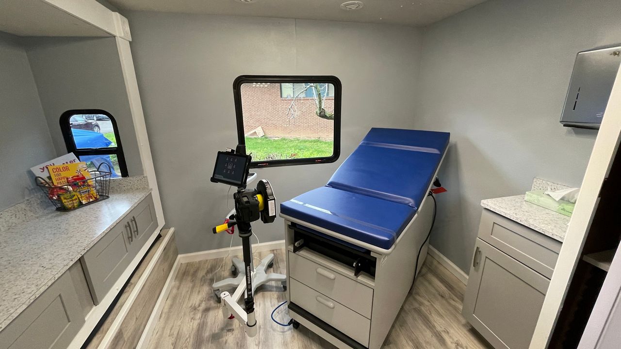 A look at the exam room inside the mobile response unit. (Spectrum News 1/Mason Brighton)