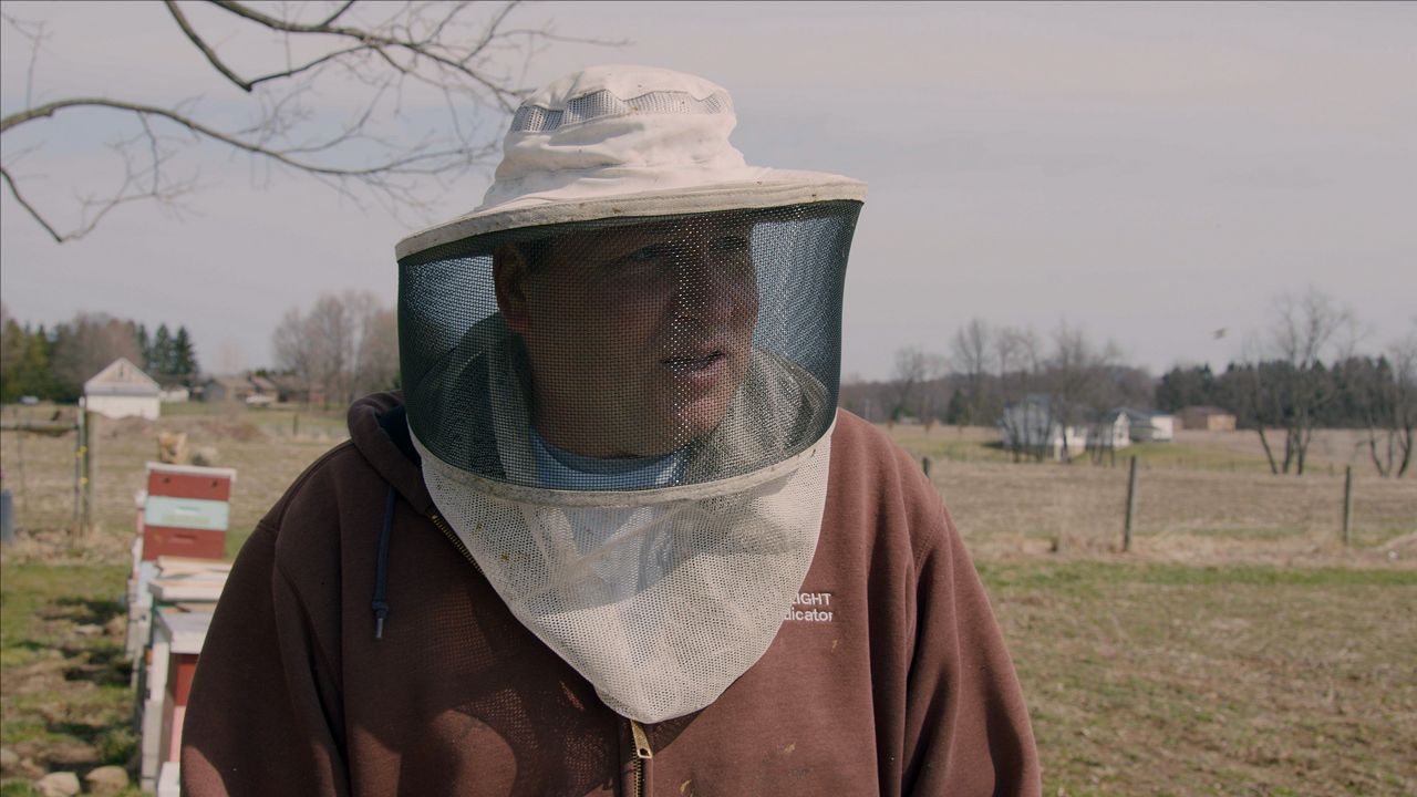 Ohio Beekeepers Find Different Ways to Get Hives Through the