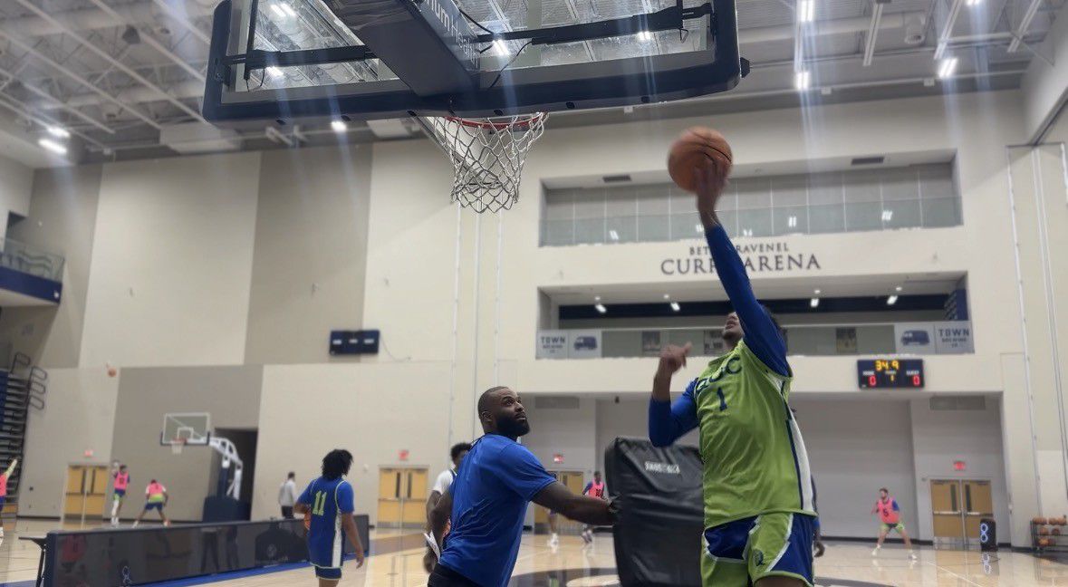 Queens basketball team heads to first NCAA Division I Tournament, boosting university profile