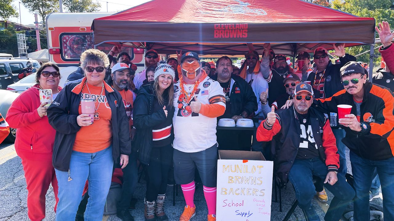 Browns fan uses Muni Lot to collect school supplies