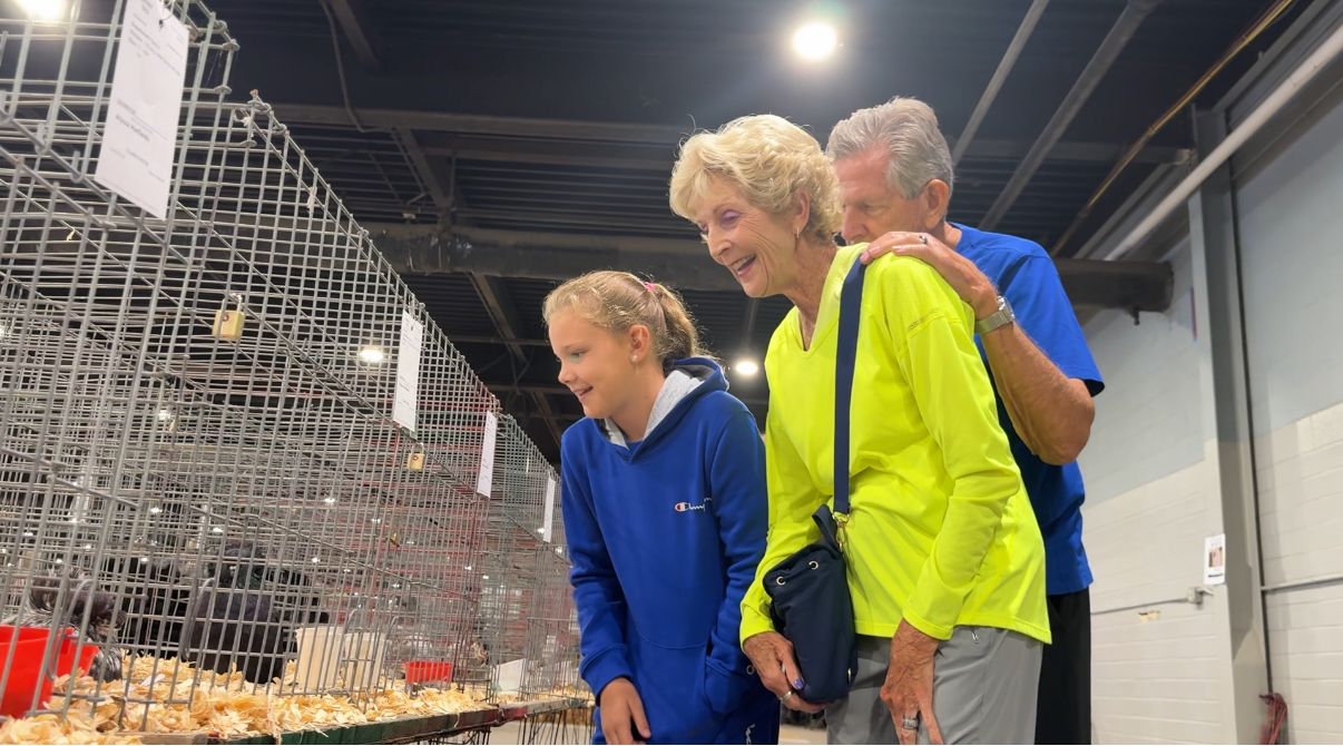 Newport Aquarium's new fall-flavored experience