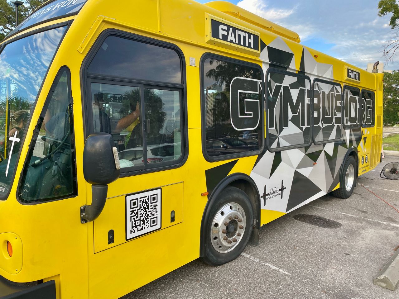 Tampa fitness coach transforms bus into a gym