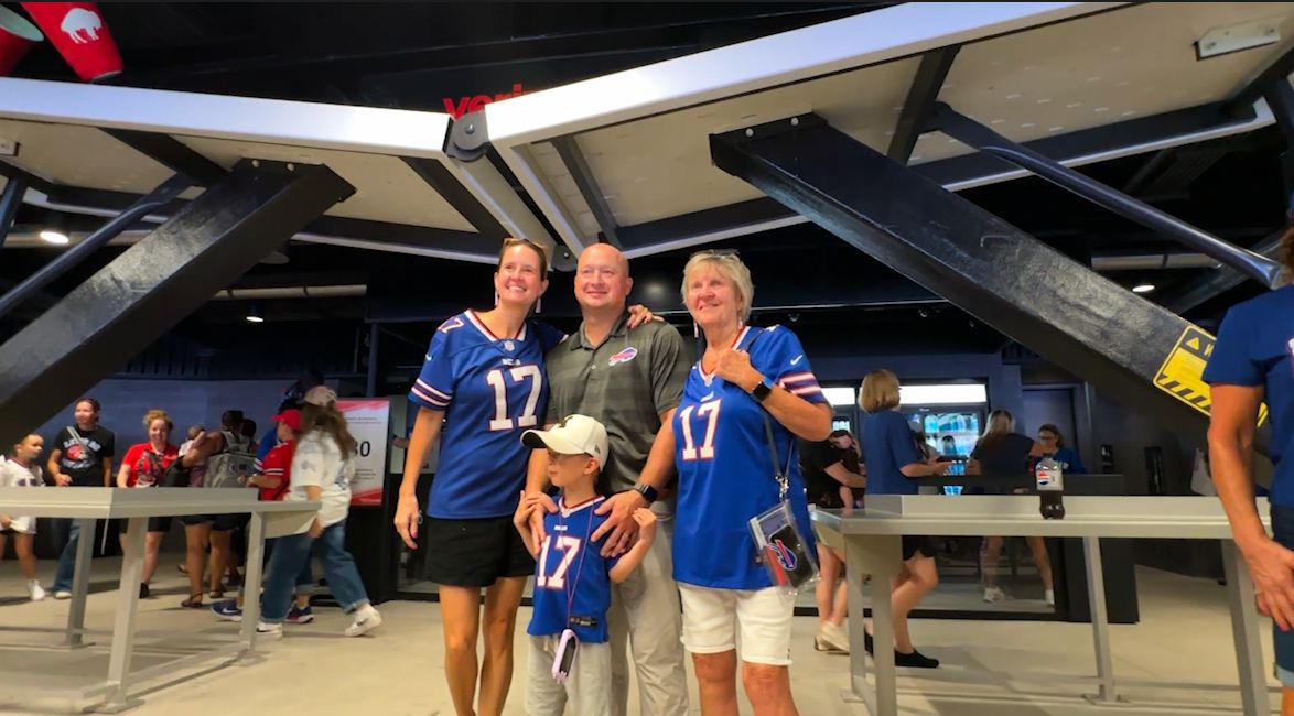Open practice offers Bills fans another peek at the new Highmark Stadium