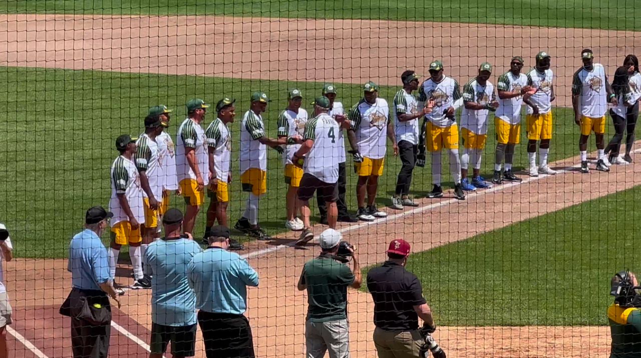 Brett Favre returns for Donald Driver Charity Softball