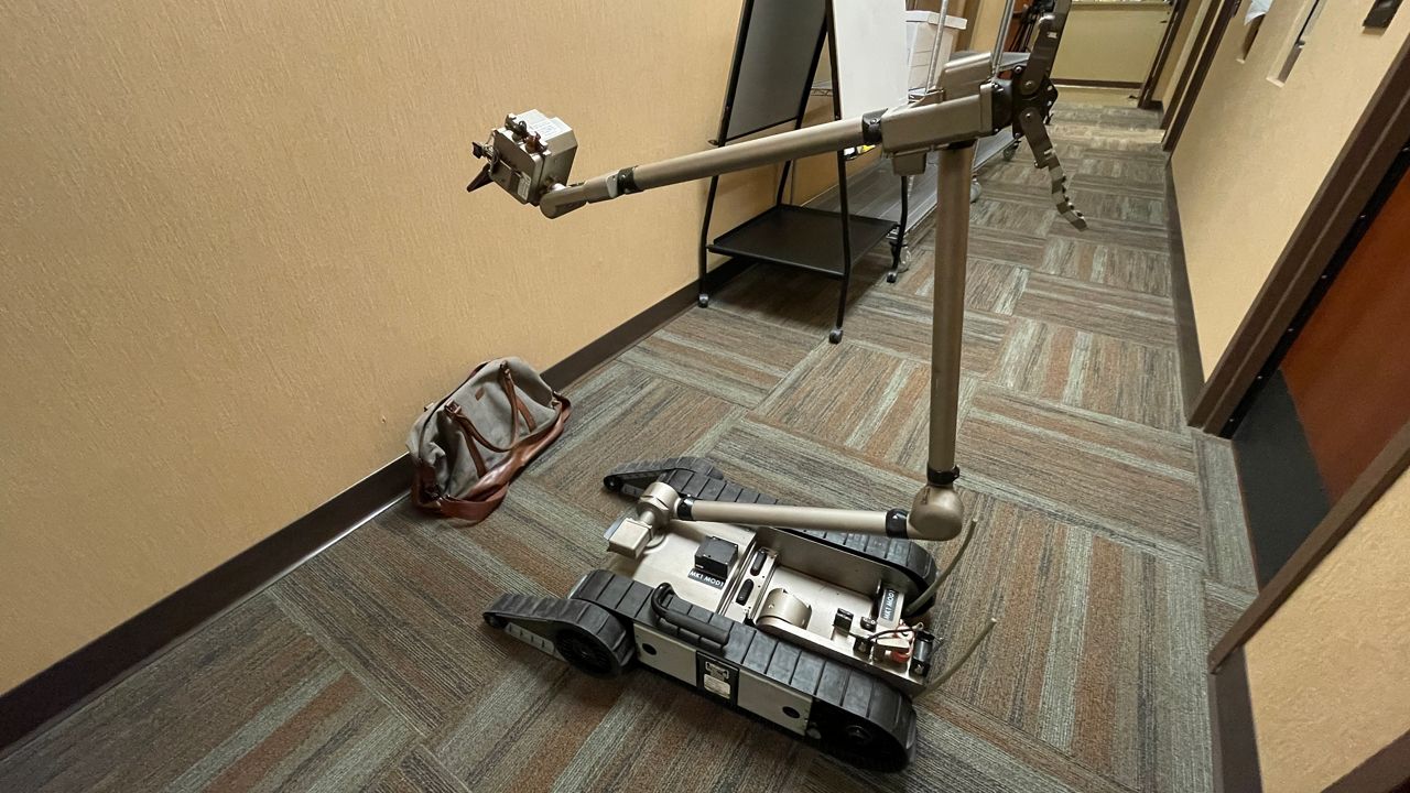 FBI robot discovers a mock explosive device (Spectrum News 1/Mason Brighton)