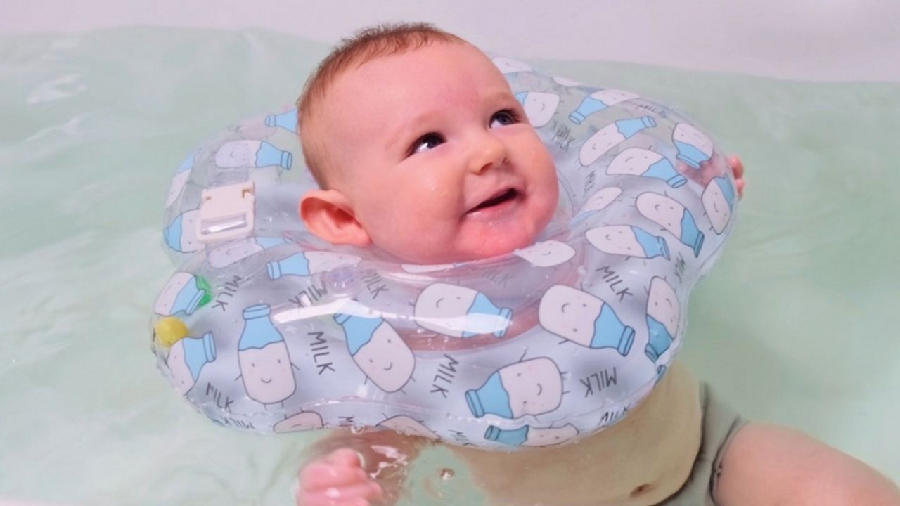 Baby floating device around sales neck