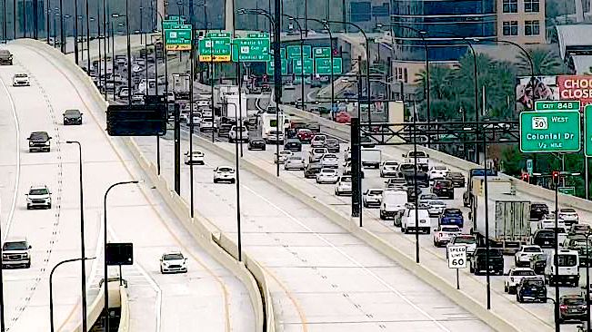While the new I-4 Express lanes were open, and free, Monday morning, many drivers apparently decided not to try them out on their commute to work. (FDOT)