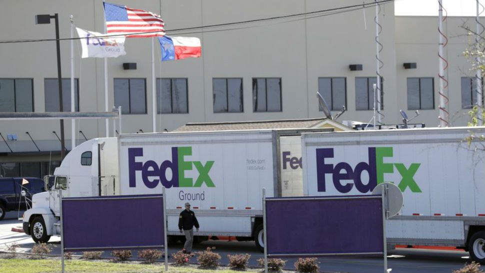 Austin bound package explodes at Schertz FedEx facility