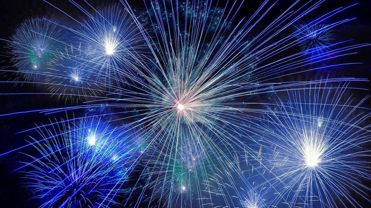 Generic photo of fireworks. (Pixabay)