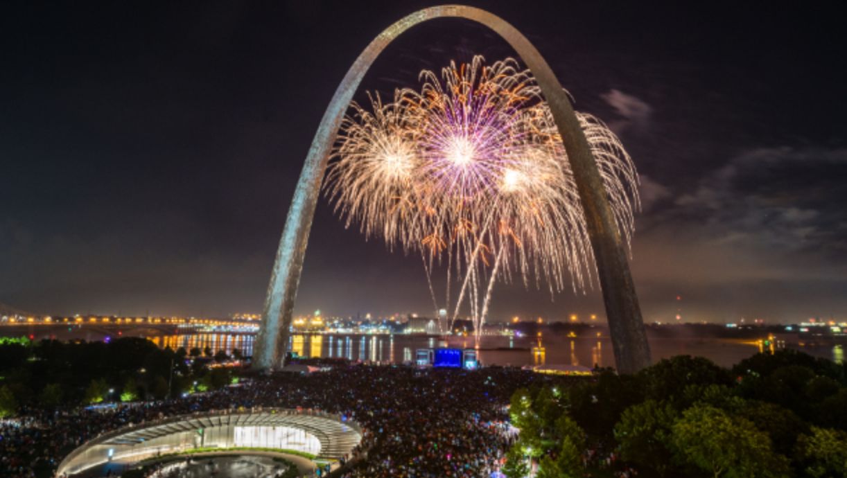 Fireworks at the Arch The work to preserve the tradition