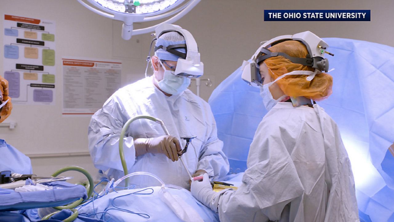 Ohio State surgeon is first in Ohio to use augmented reality