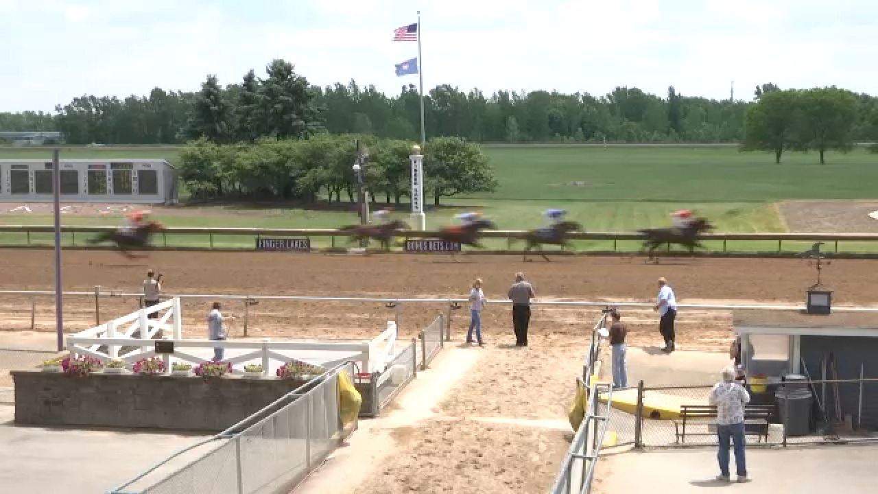 Capacity restrictions lifted at Finger Lakes Racetrack