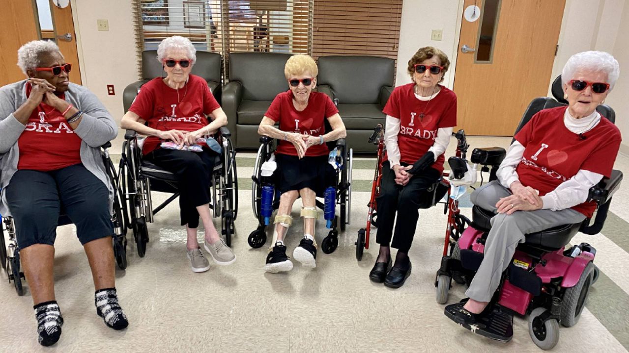 Hollywood invites Pasco seniors to see Brady movie first