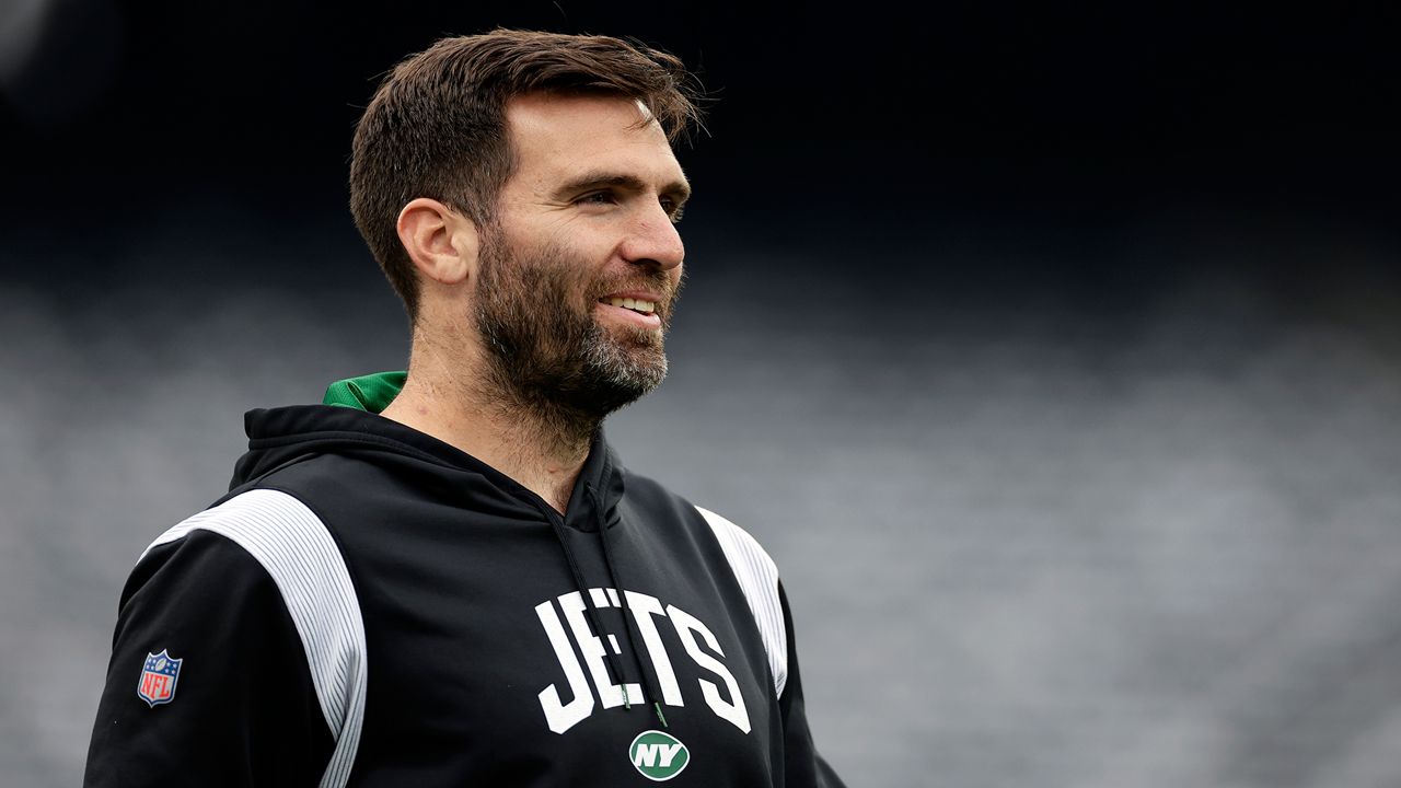 New York Jets quarterback Joe Flacco (19) warms up before an NFL football game against the Chicago Bears, Sunday, Nov. 27, 2022, in East Rutherford, N.J. (AP Photo/Adam Hunger, File)