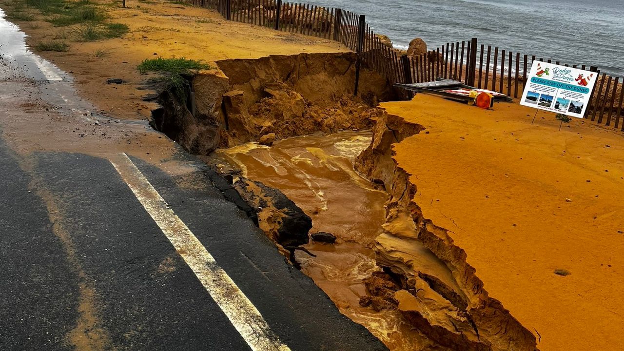 Collapsed ground next to A1A in Flagler Beach. (Flagler Beach Police)