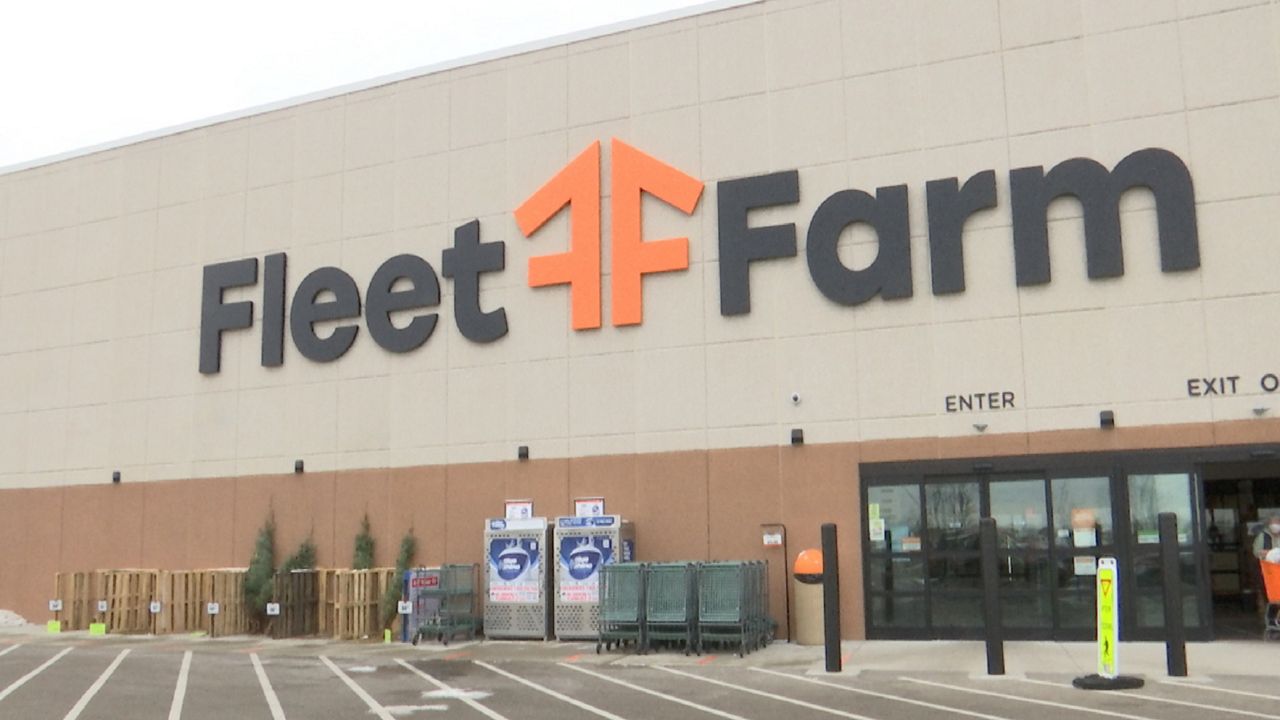 Now Hiring Fleet Farm Seeks 150+ Wisconsin Employees