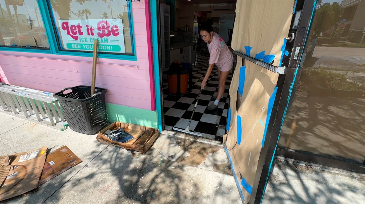 Gulfport ice cream shop cleans up after sudden weekend flood