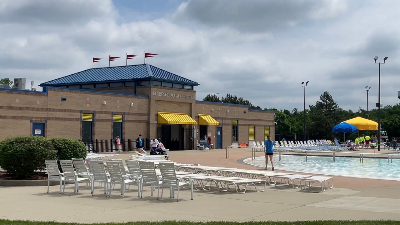 Florence Aquatic Center Reopens