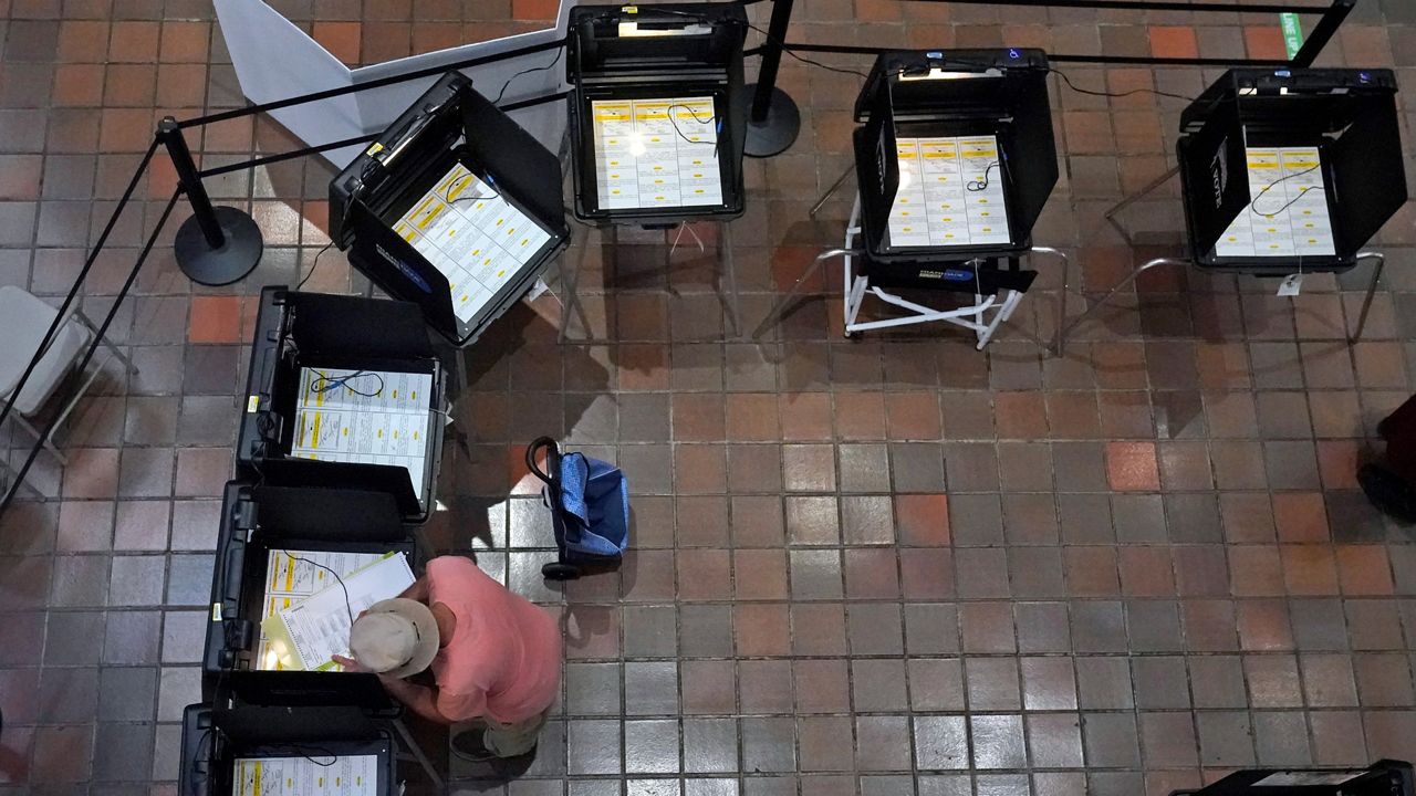 Commission proposes review of Wisconsin poll observer rules