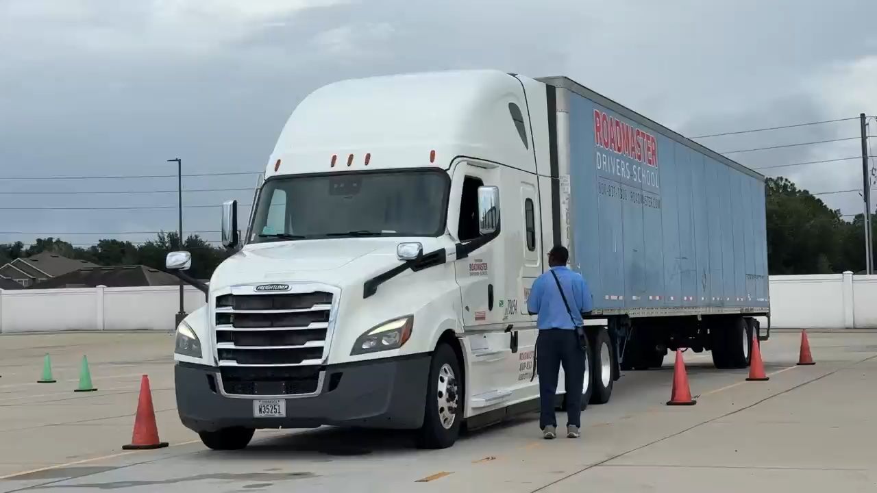 Truck driver shortage grows as federal officials crack down on schools