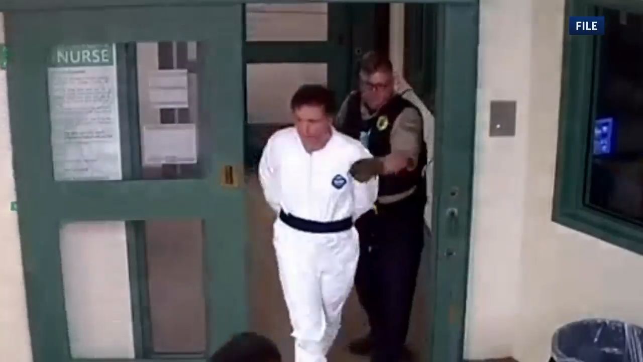 Plastic surgeon accused of killing attorney to represent himself in death penalty trial BY Pinellas County PUBLISHED 8:22 AM ET Sep. 14, 2026 PUBLISHED 8:22 AM EDT Sep. 14, 2026 SHARE