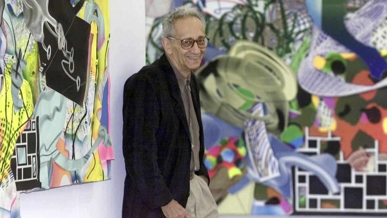 Frank Stella is pictured.