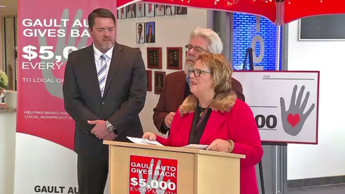 Endicott car dealership celebrates local charities