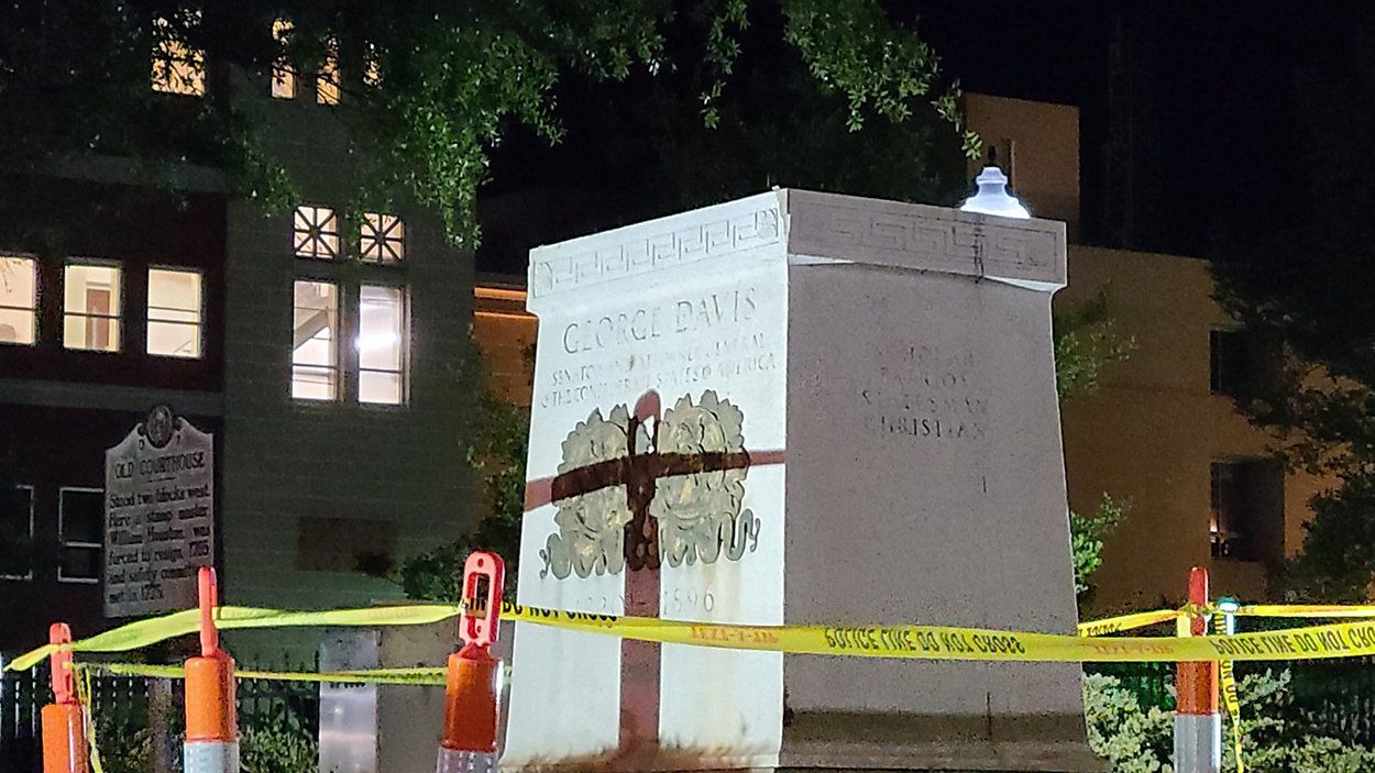 Two stone pedestals that once held Confederate monuments in a North Carolina city have been removed.