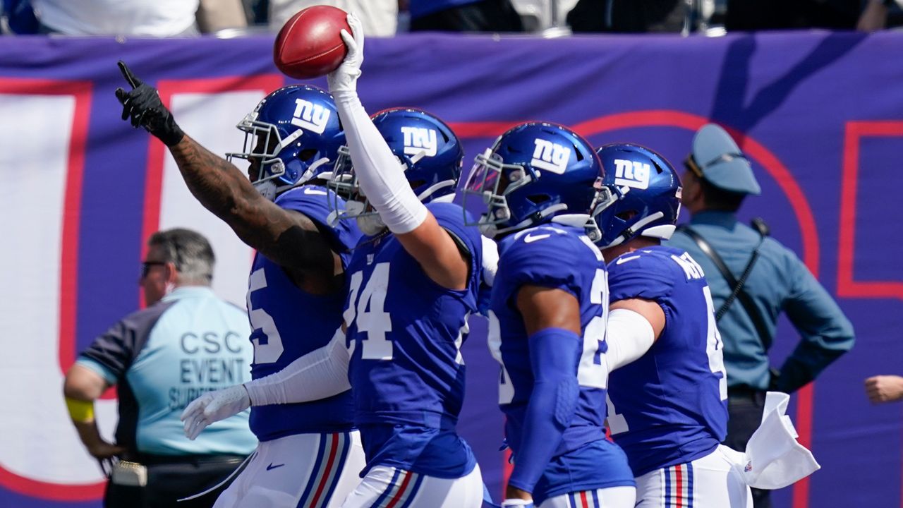 Unbeaten Giants can't afford to believe hype facing Dallas