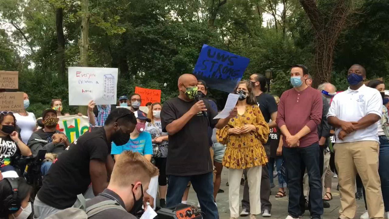 Homeless Advocates Protest Outside Gracie Mansion