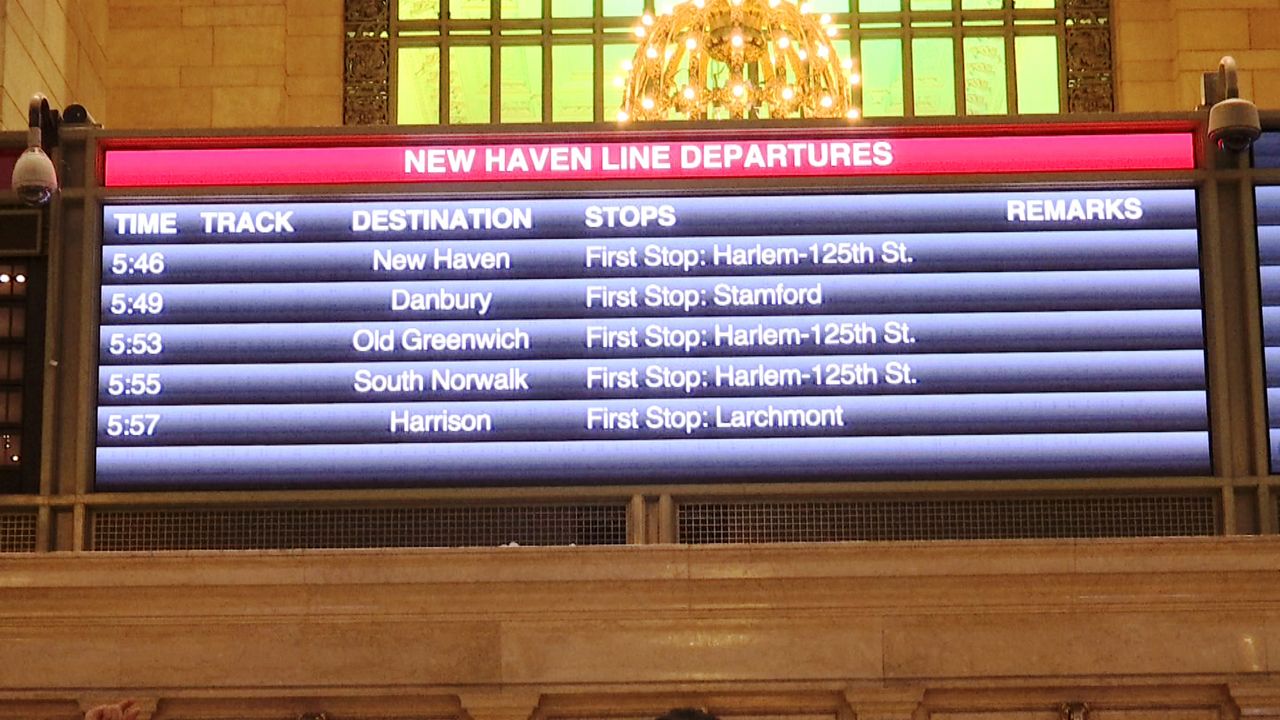 Grand Central Terminal digital board