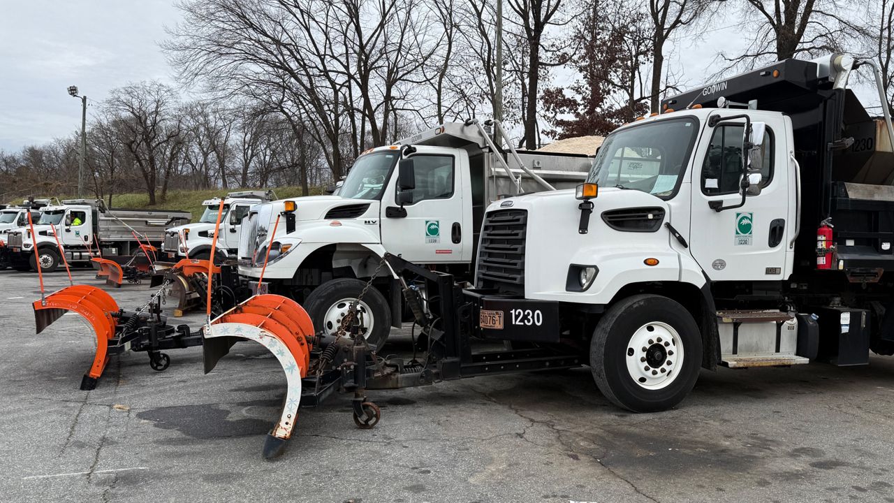 Image for Triad crews prepare for possible wintry precipitation Friday