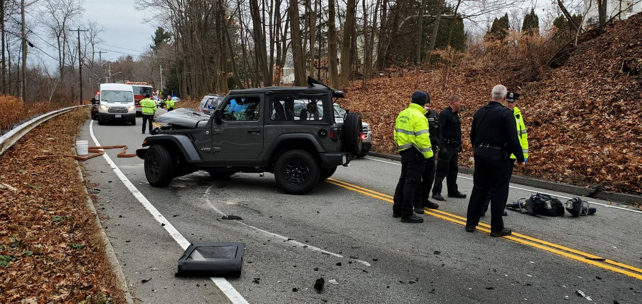 Worcester Police investigating major twocar crash