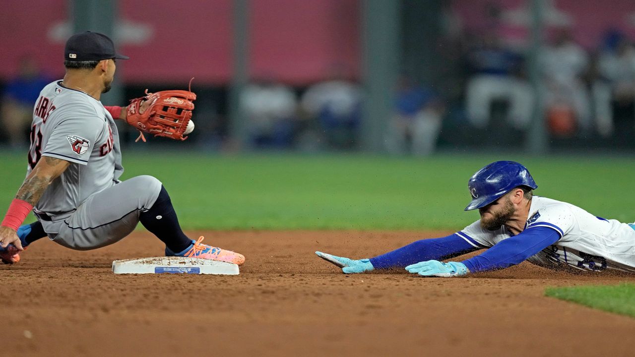 Guardians' Josh, Bo Naylor make MLB history with homers in same inning