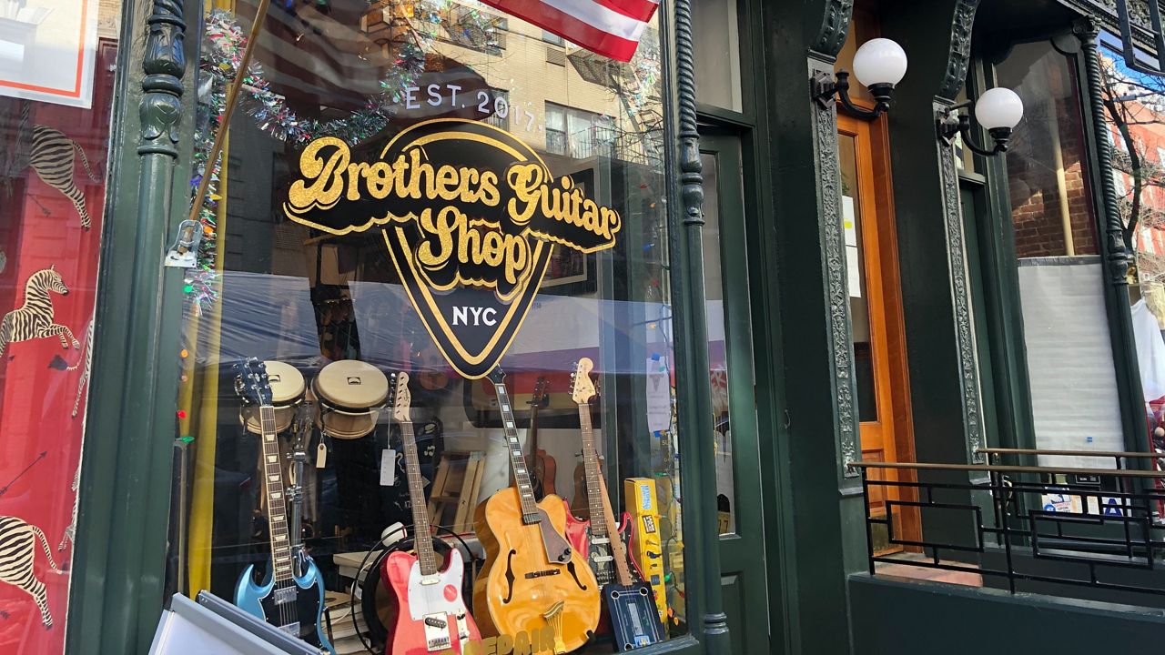 Brooklyn guitar deals shop