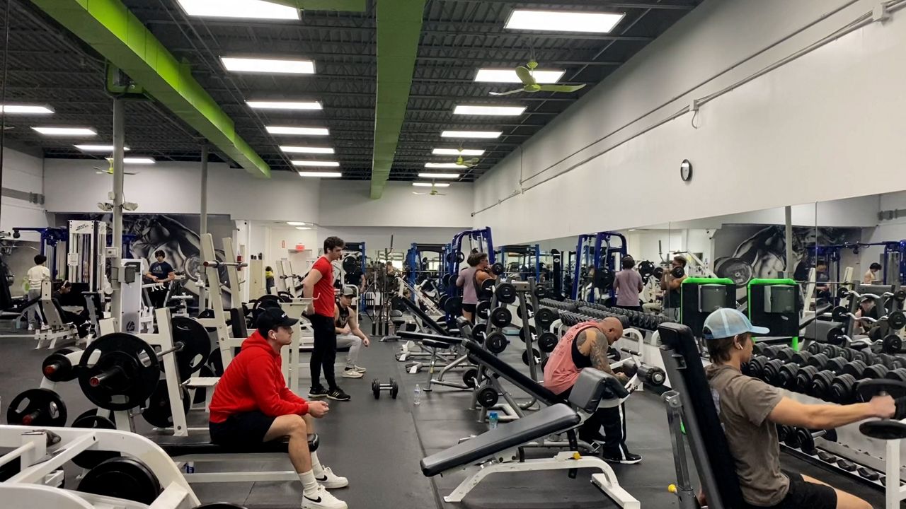 Maximum Fitness: Scottsdale Gym Training Facility