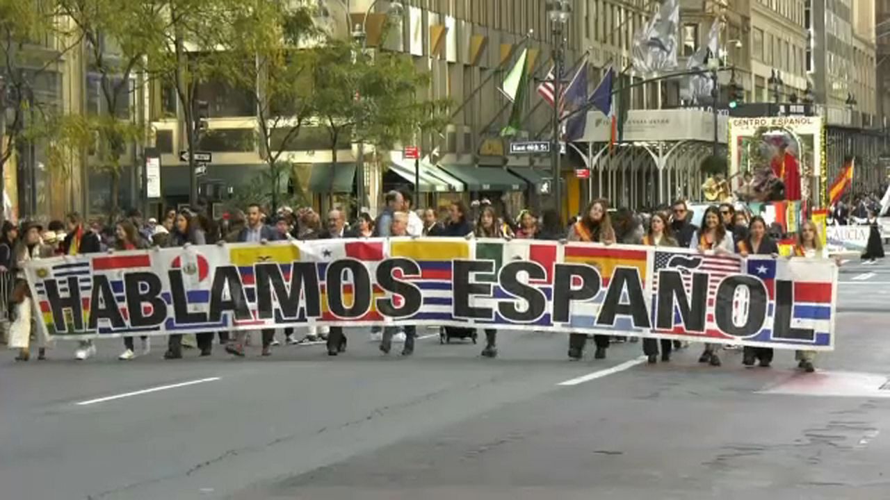 Desfile Hispano.