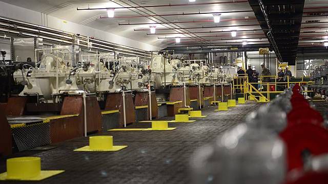 Board of Water Supply members visit an empty fuel tank at the Red Hill Underground Fuel Storage Facility near Pearl Harbor. (WikiCommons/U.S. Navy photo by Mass Communication Specialist 1st Class Meranda Keller/Released)