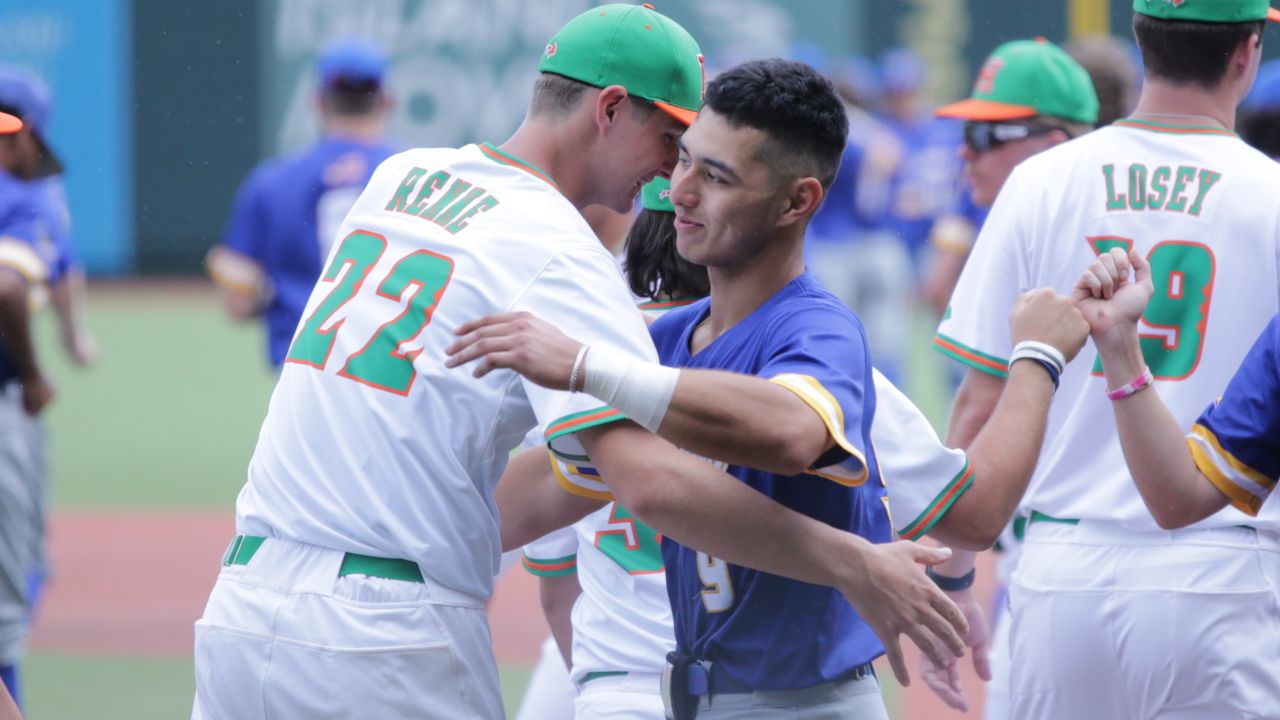 UH baseball salvages win in series finale against CSUB