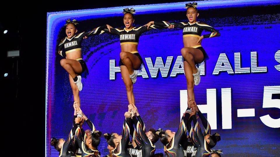 HI-5 competing at the All-Star World Championships. (Courtesy: Hawaii-All Stars) 