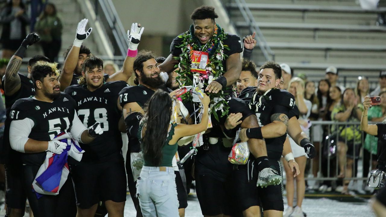 Hawaii football team picks up senior night win over UNLV