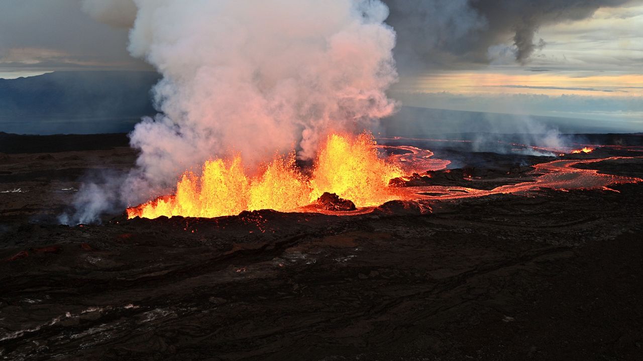 An erupting fissure high on Mauna Loa's Northeast Rift Zone on the morning of November 29, 2022. (Photo courtesy of USGS/L. Gallant)