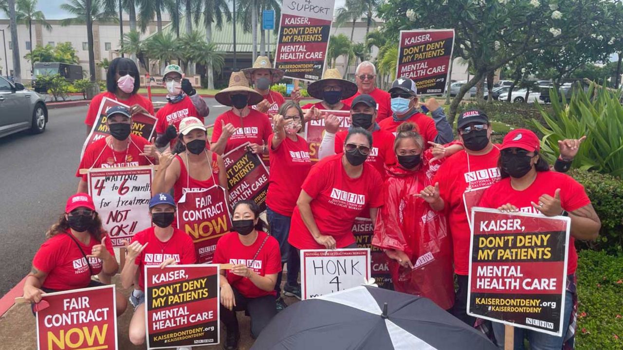 National Union of Healthcare Workers members on strike in Hawaii. (Courtesy National Union of Healthcare Workers)