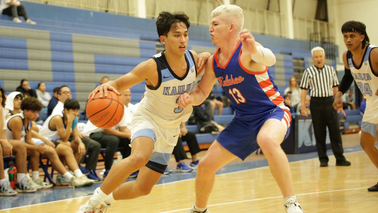 Kailua tops Kalaheo to reach OIA boys basketball semifinals