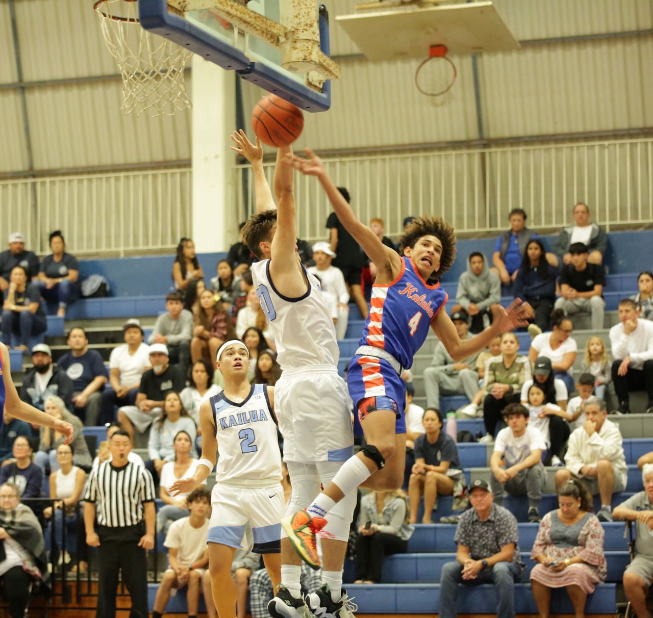 Kailua tops Kalaheo to reach OIA boys basketball semifinals